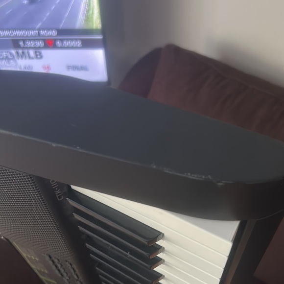 Casio Electric Piano Used a handful of times . Slight scratches on cornerCT-1100 - Picture 7 of 7